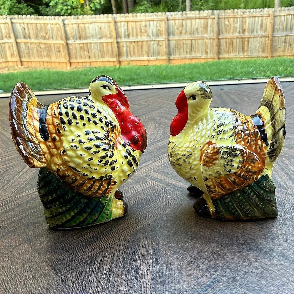 Vintage Ceramic Turkey Salt and Pepper Shakers Set Japan Thanksgiving Decor